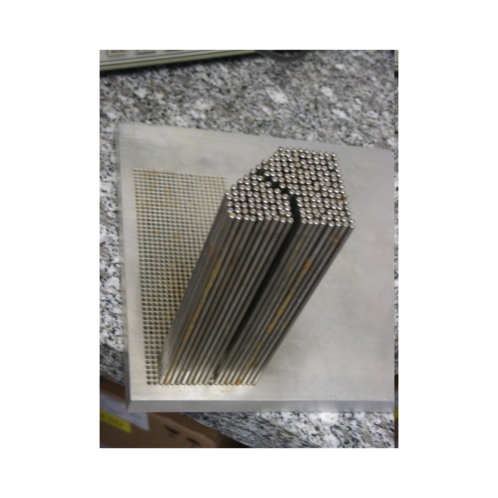 Cristal phononique millimétrique